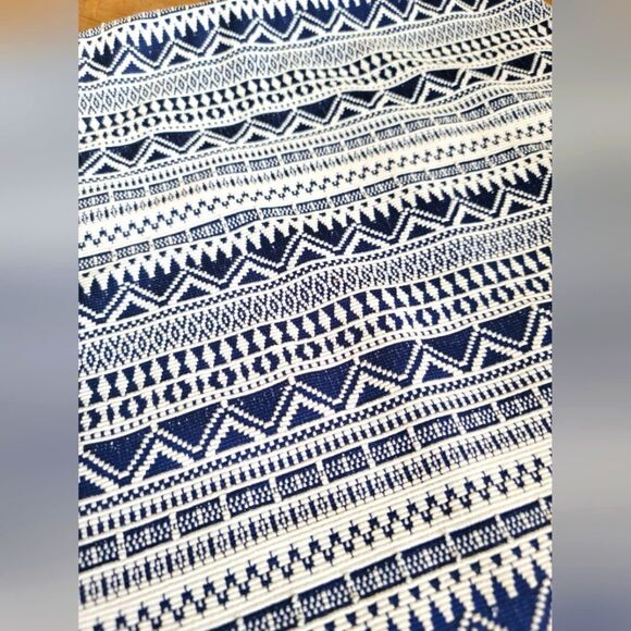 RD Style - Adele Textured Pencil Skirt, Navy‎ and White, Size Medium - Picture 3 of 4